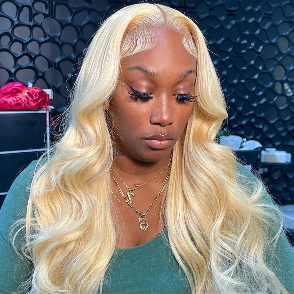 613 Blonde Body Wave Lace Front Wig - 13x4 Blond 613 Peruka z koronką
